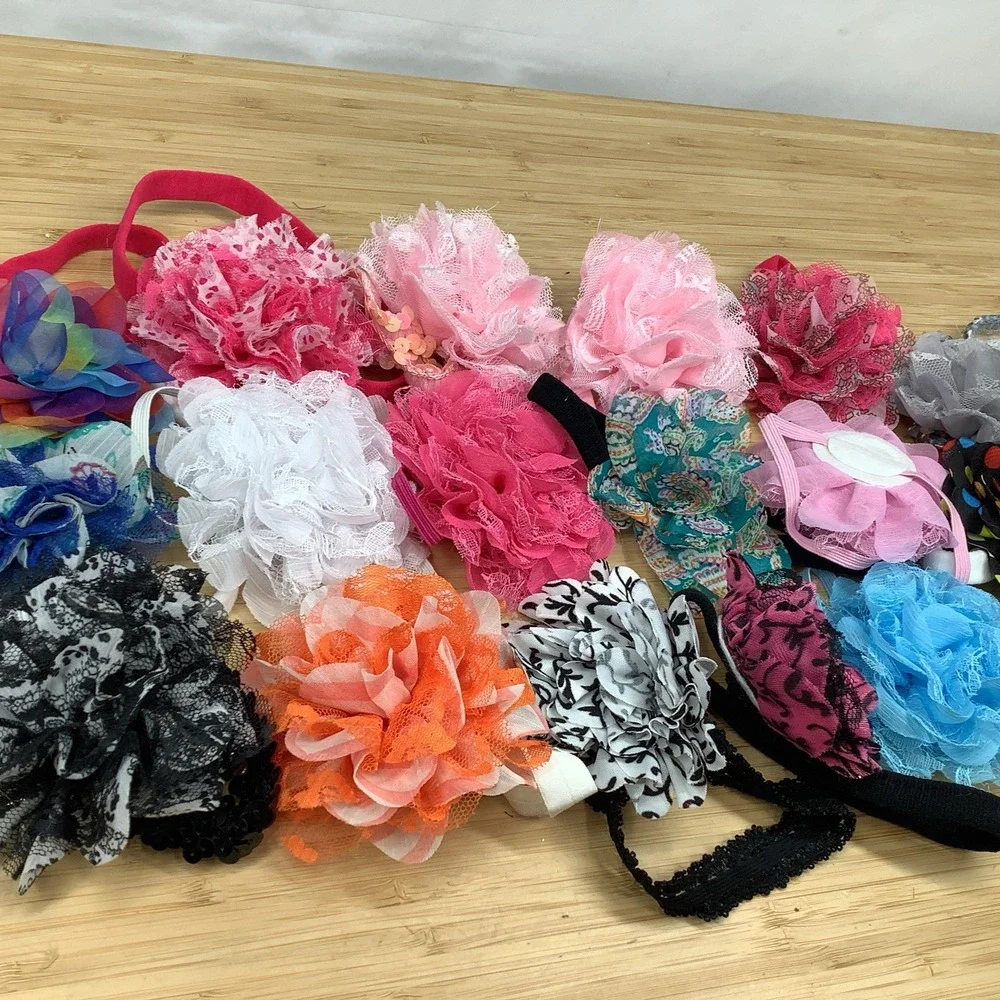 Lot Of 18 Assorted Girl Hair Bows Ribbon Clip